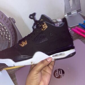 Jordan 4 royalty